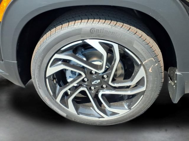 New 2026 Mosaic Black Metallic Chevrolet RS image 15