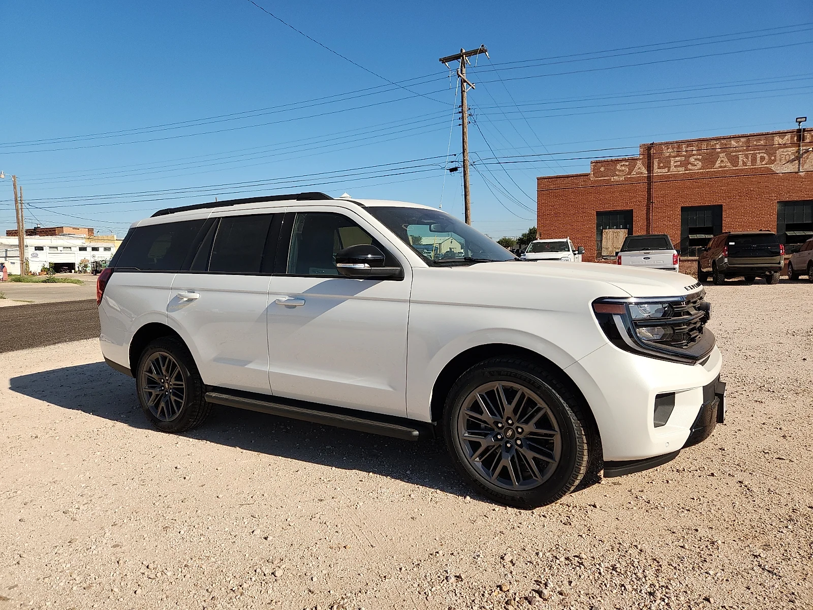 New 2026 White Metallic Ford Platinum image 8