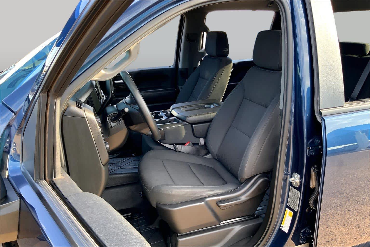 Used 2021 Northsky Blue Metallic Chevrolet Custom image 8