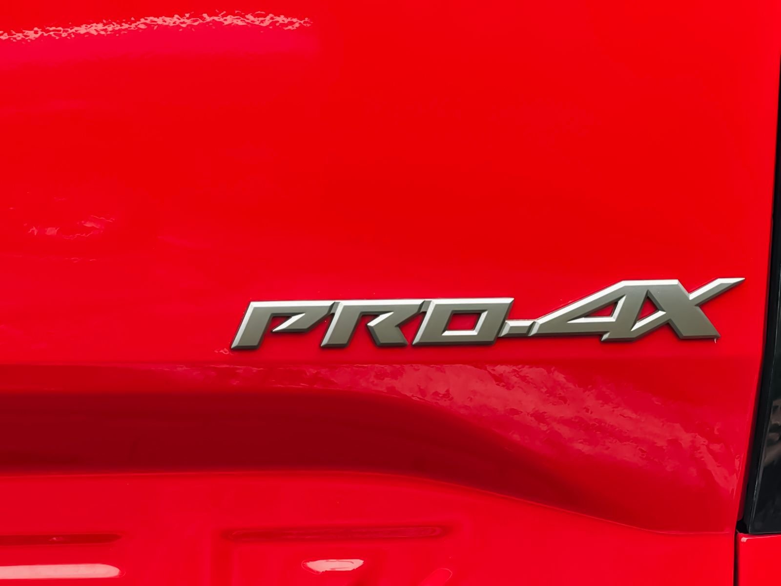 Used 2023 Red Nissan PRO-4X image 27