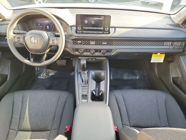 2025 Honda Accord SE - Photo 14