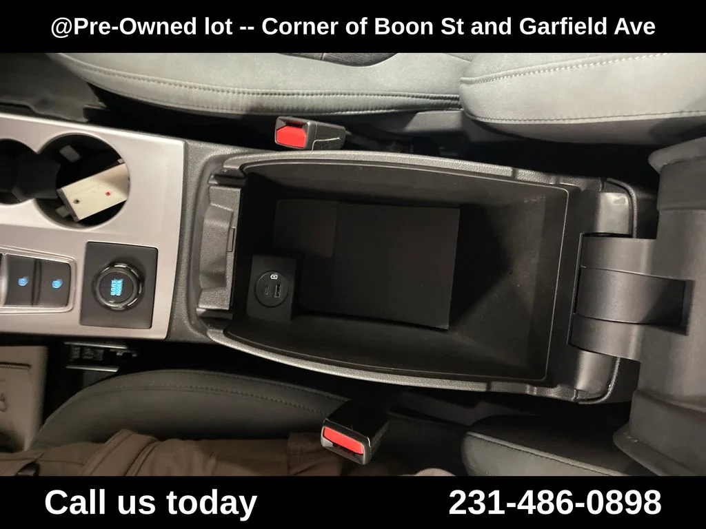 Used 2021 Red Ford Big Bend image 25