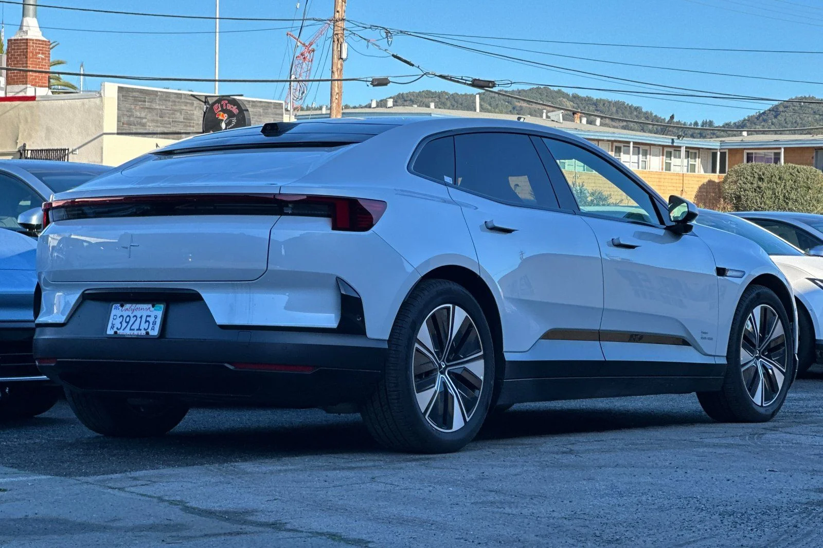 New 2026 White Polestar Long Range Dual Motor image 2