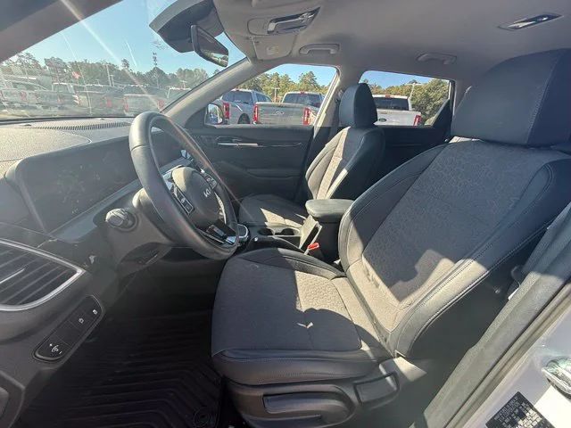 Certified Used 2024 Snow White Pearl Kia S image 11