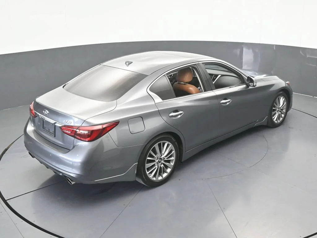 Used 2024 Graphite Shadow INFINITI LUXE image 60