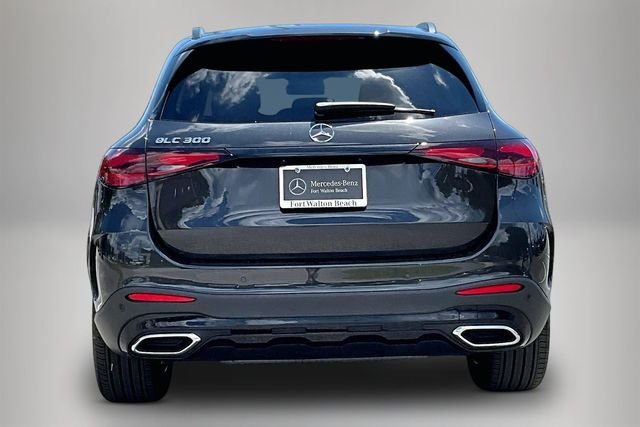 Used 2026 Gray Mercedes-Benz GLC 300 image 6