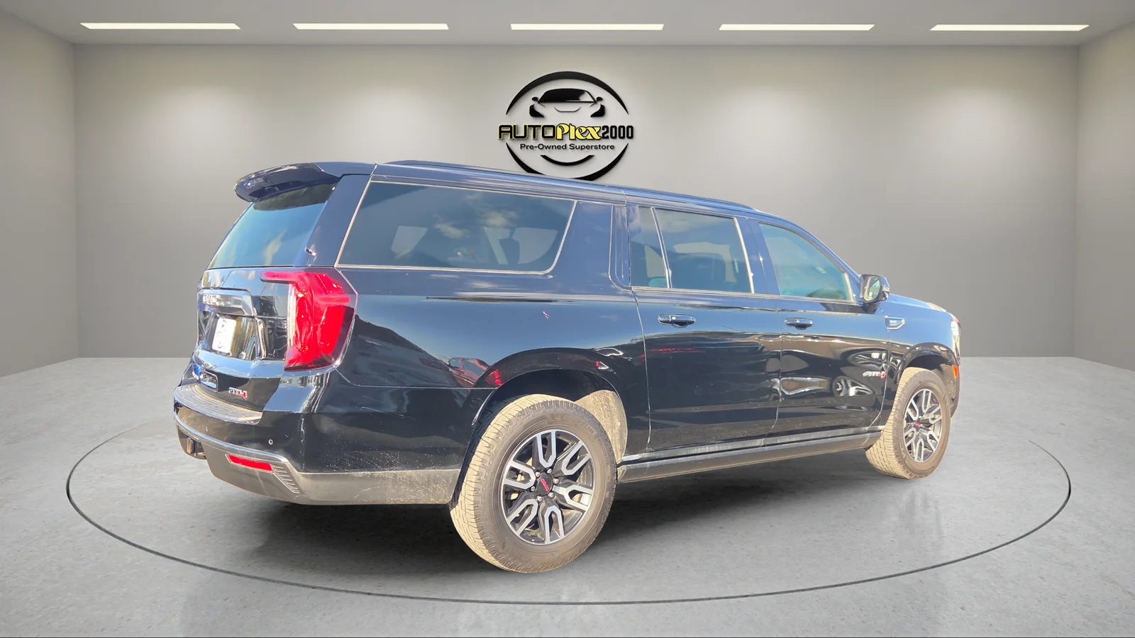 Used 2021 Black GMC AT4 image 7
