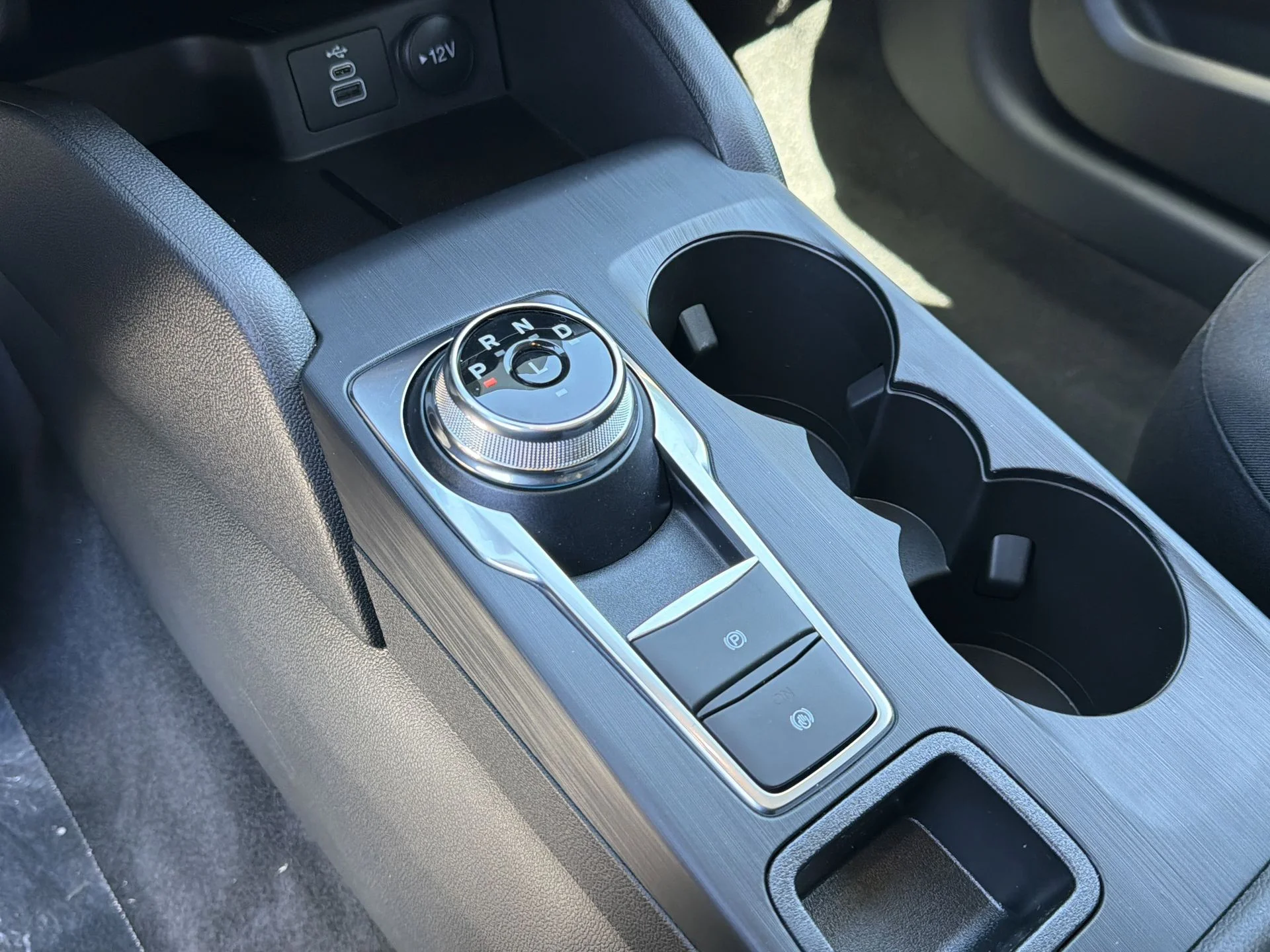 New 2026 Oxford White Ford Active® image 11