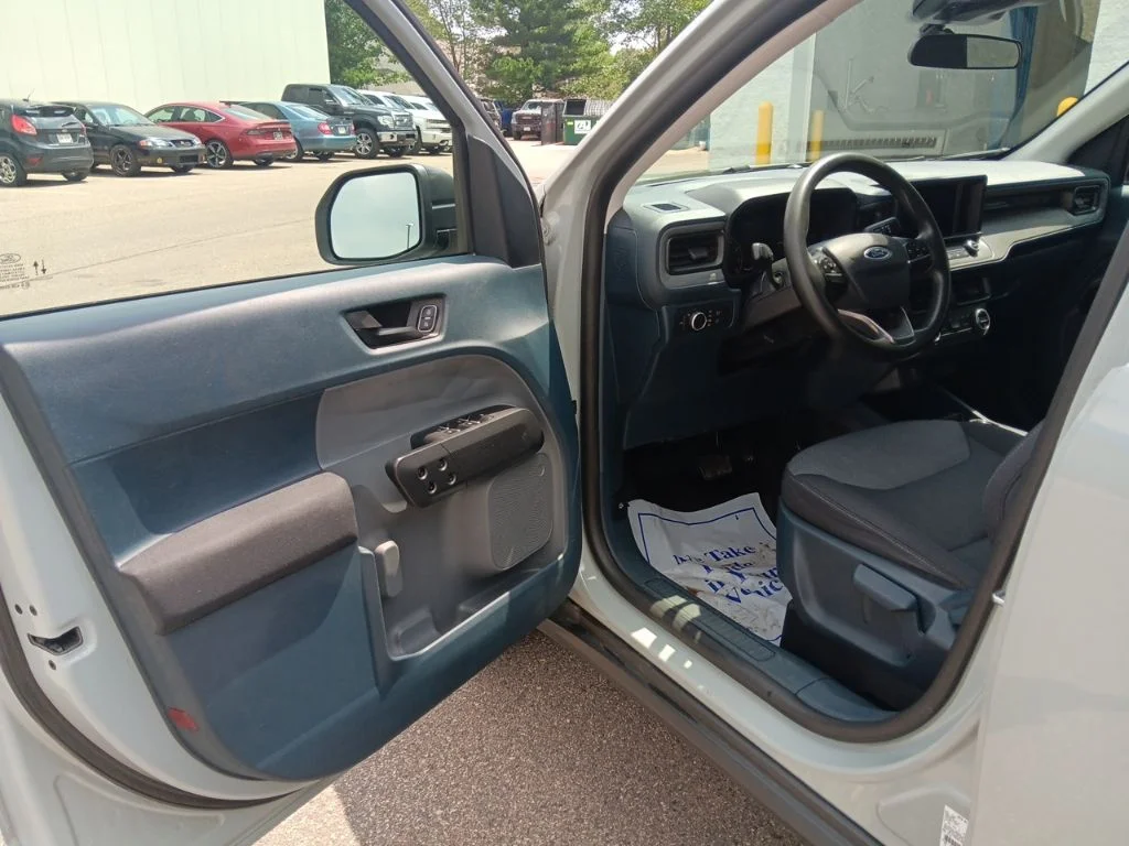 Used 2022 Cactus Gray Ford XL image 13