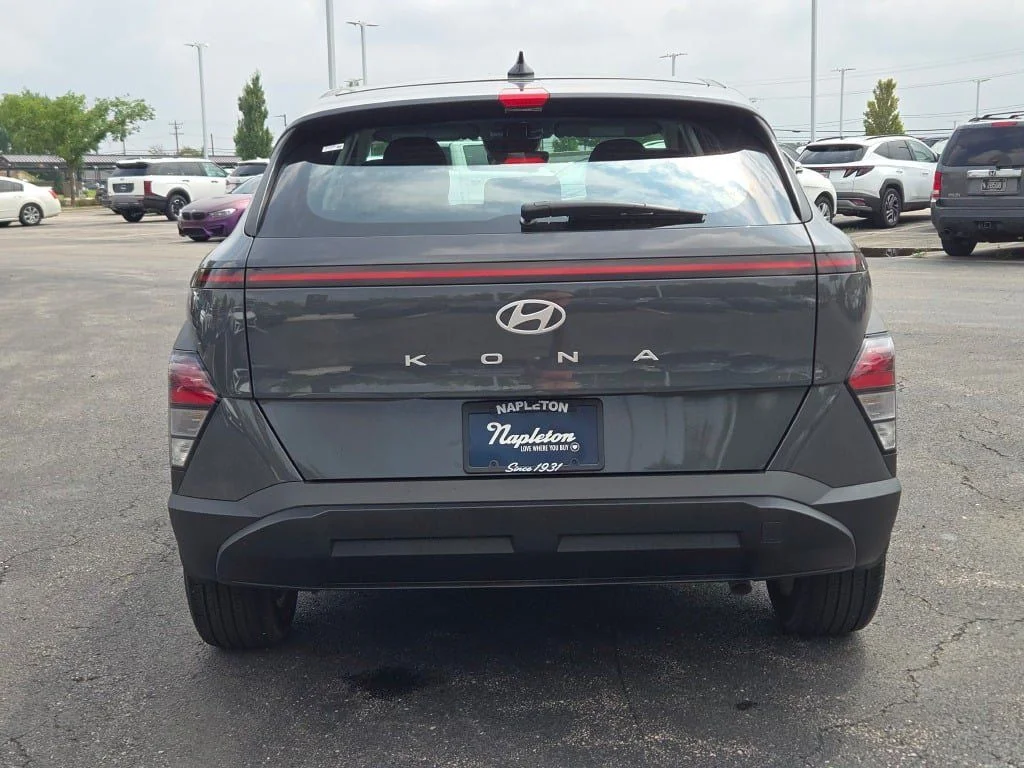 Used 2025 Gray Hyundai SE image 11