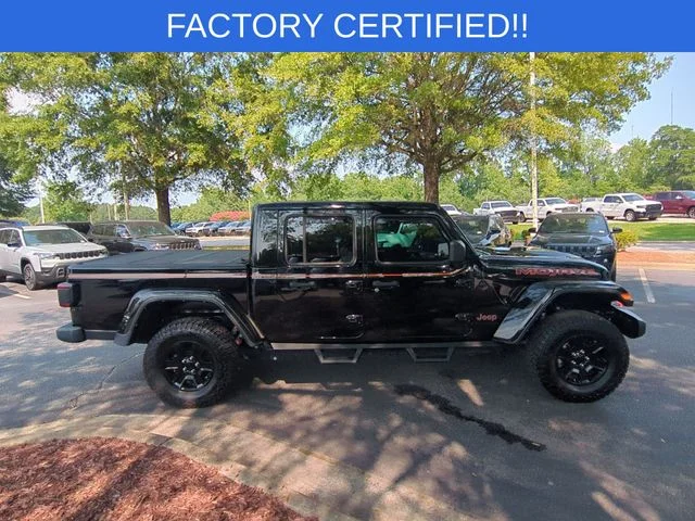 Used 2023 Black Jeep Mojave image 6