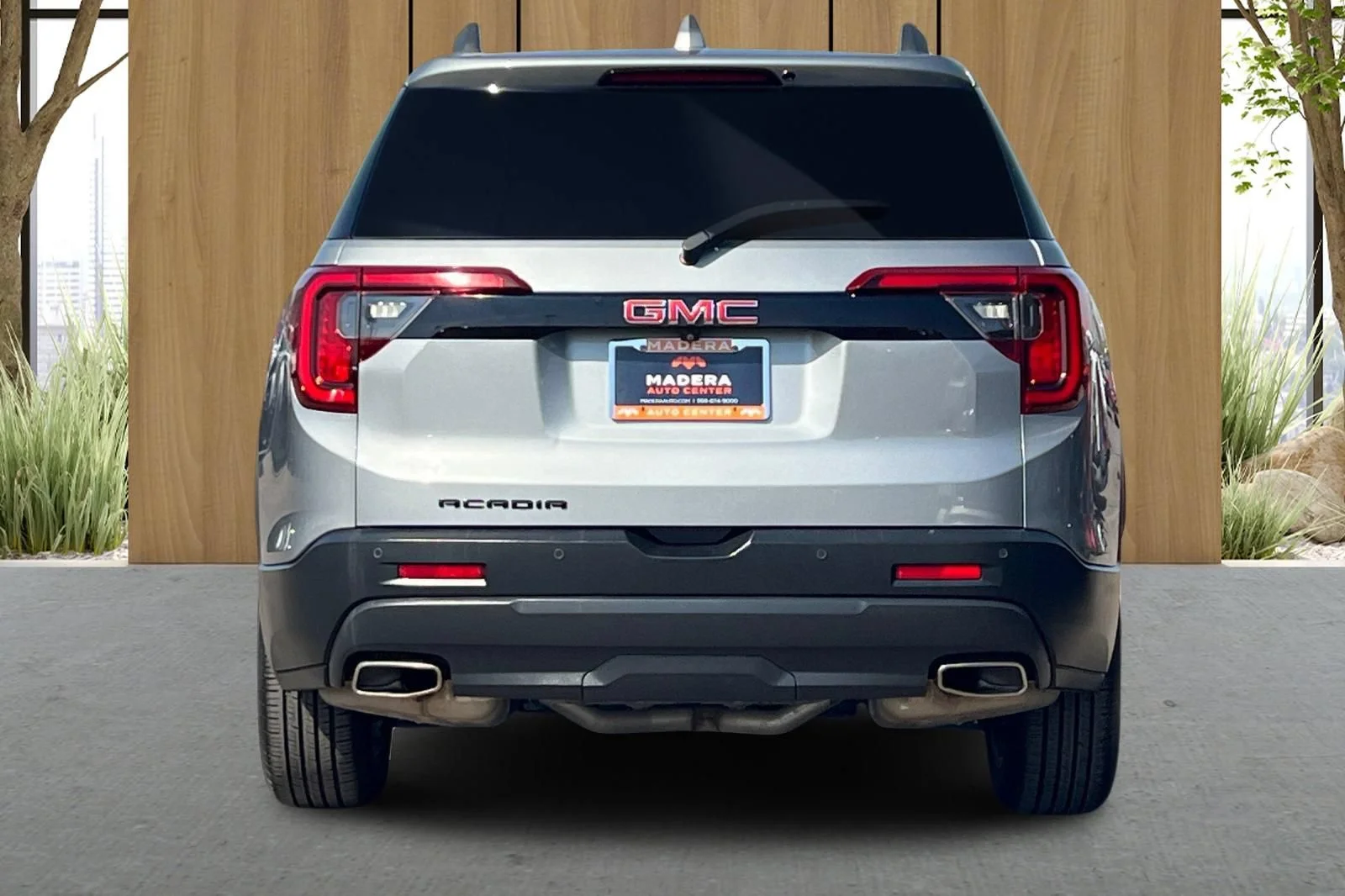 Used 2023 Sterling Metallic GMC SLE image 5