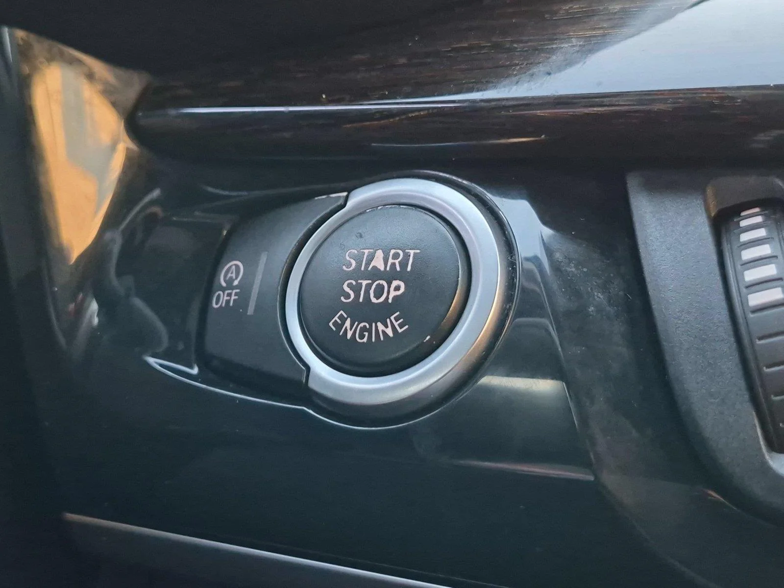 Used 2019 Jet Black BMW sDrive35i image 28