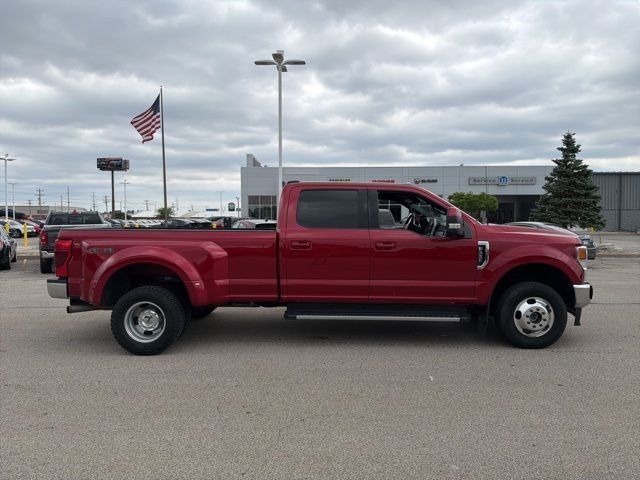 Used 2022 Red Ford Lariat image 9