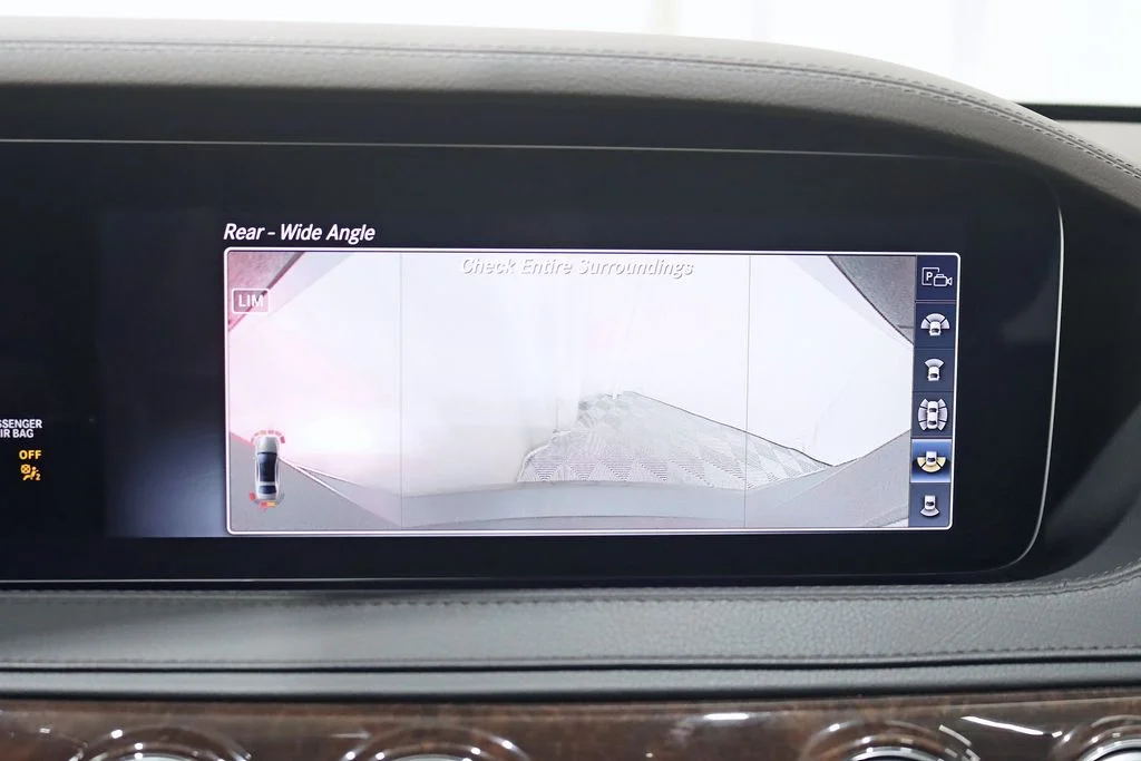 Used 2019 Gray Mercedes-Benz S 560 image 21
