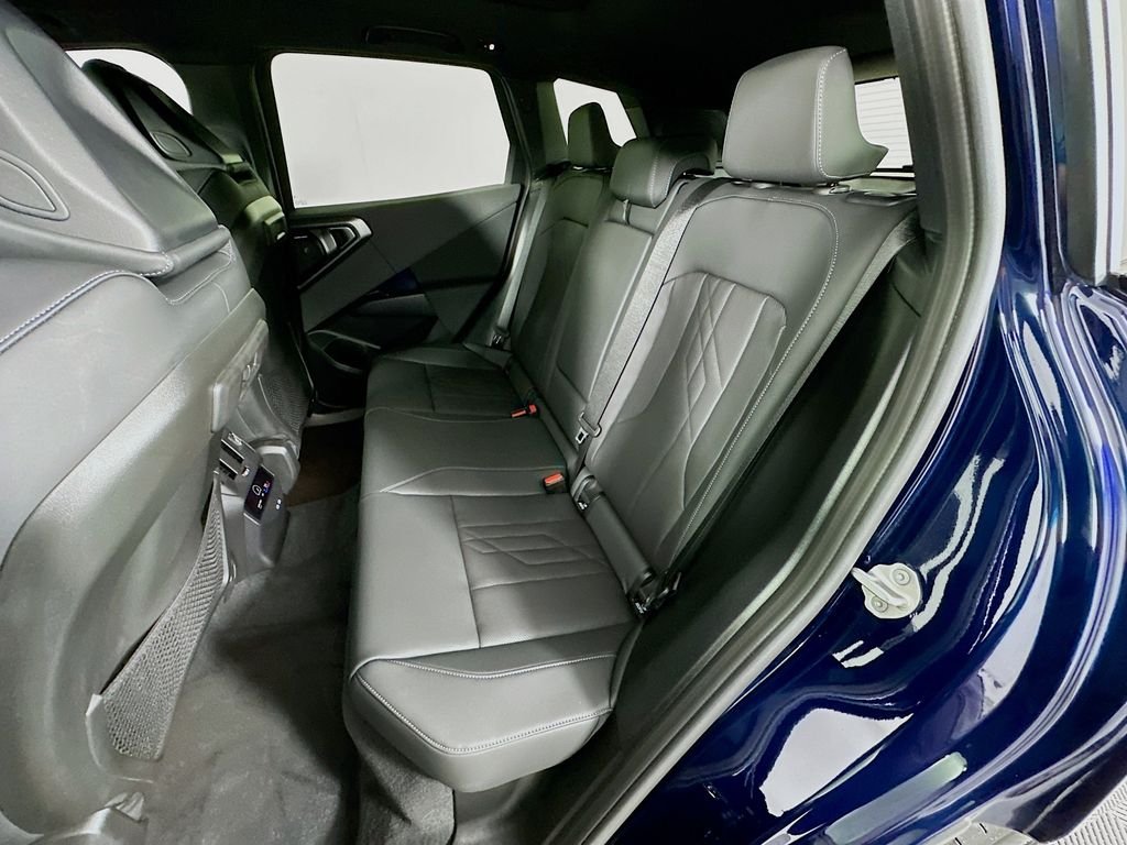 Used 2026 Tanzanite Blue II Metallic BMW M50 xDrive image 23