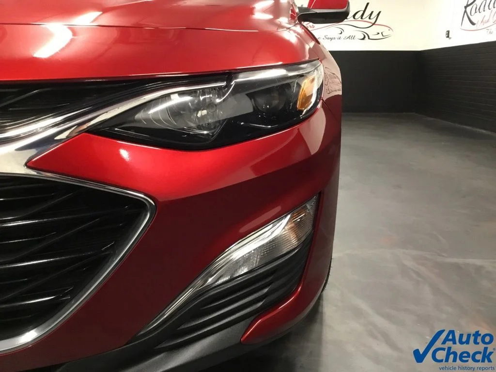 Used 2021 Red Chevrolet RS image 17