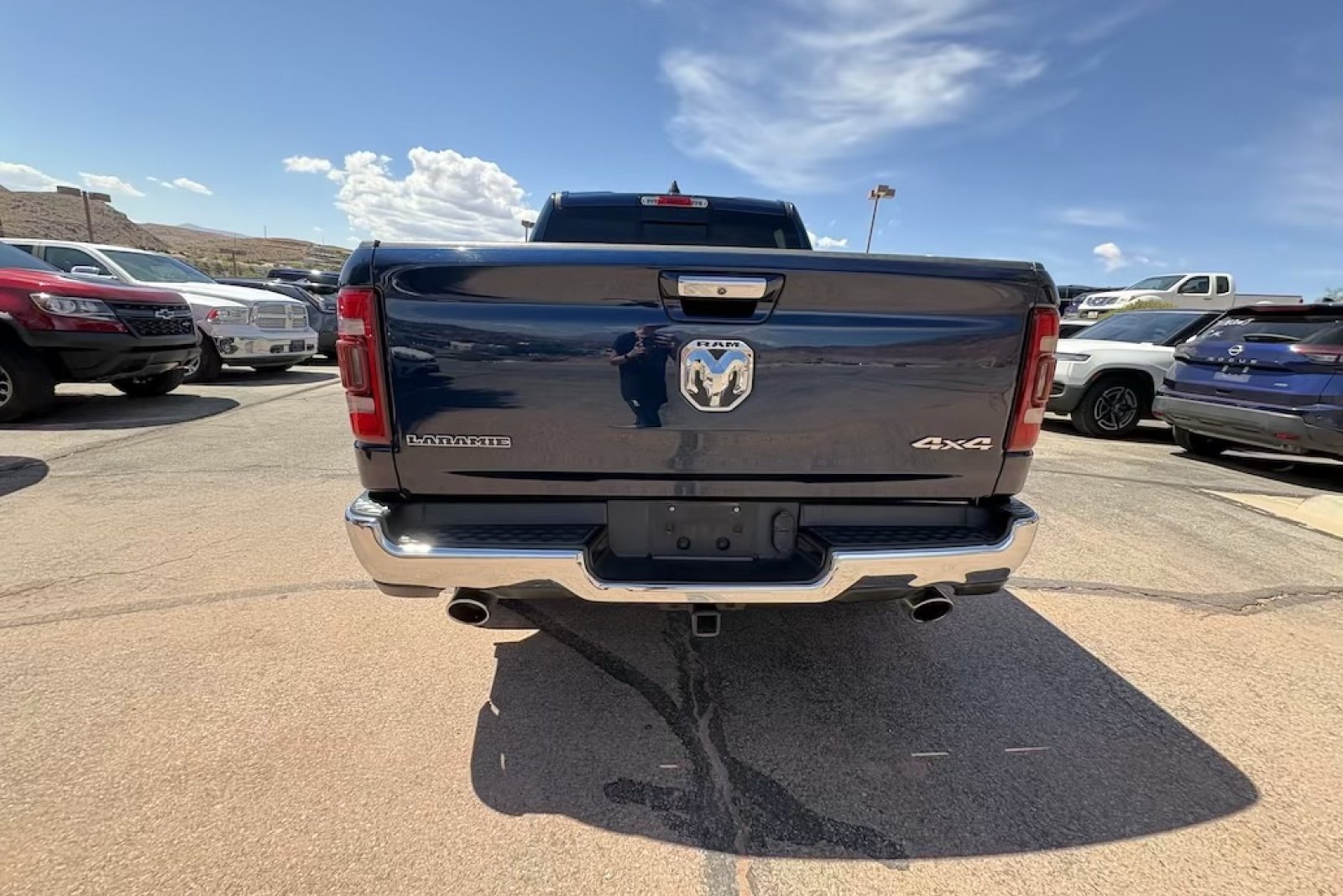Used 2019 Patriot Blue Pearlcoat Ram Laramie image 5