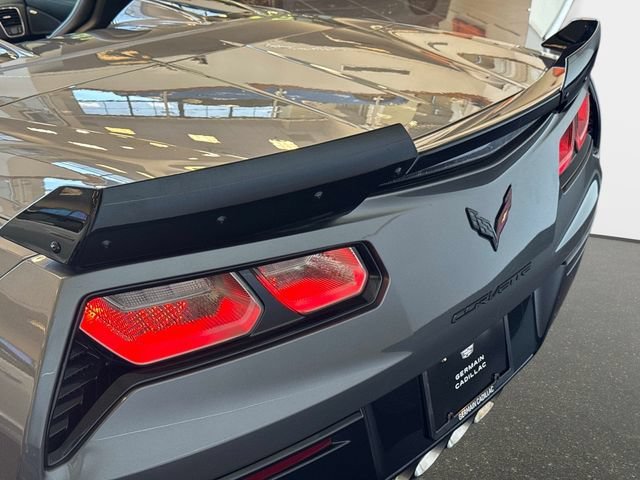 2015 Chevrolet Corvette Z06 - Photo 9