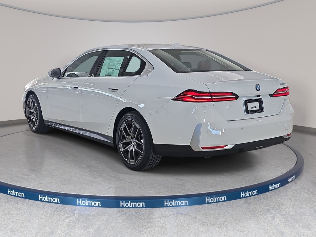 New 2027 Alpine White BMW 530i image 7