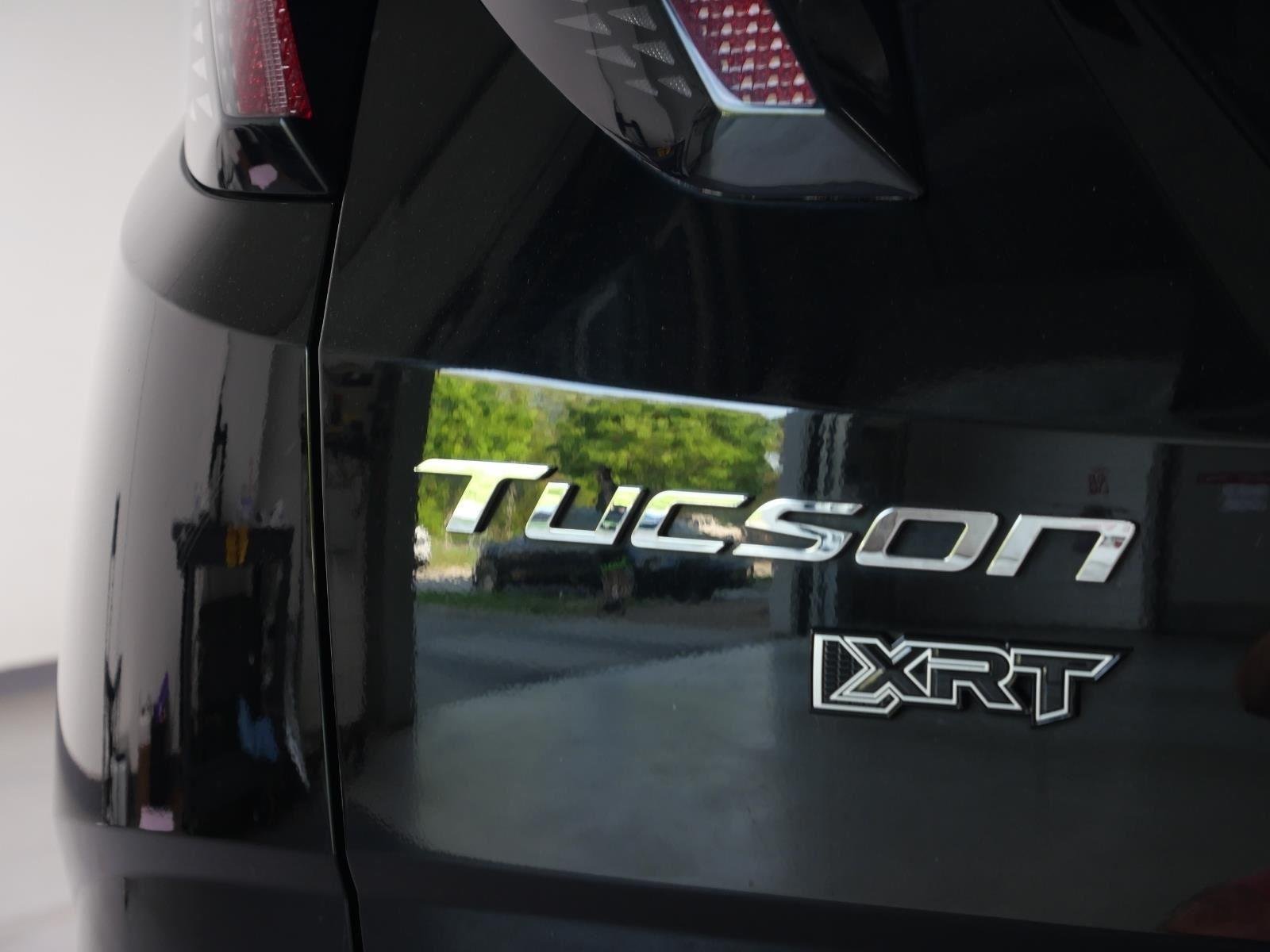 Used 2024 Black Pearl Hyundai XRT image 7