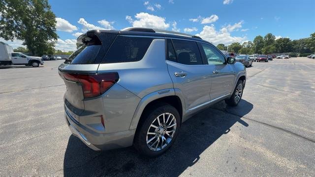 2026 GMC Terrain Denali - Photo 8