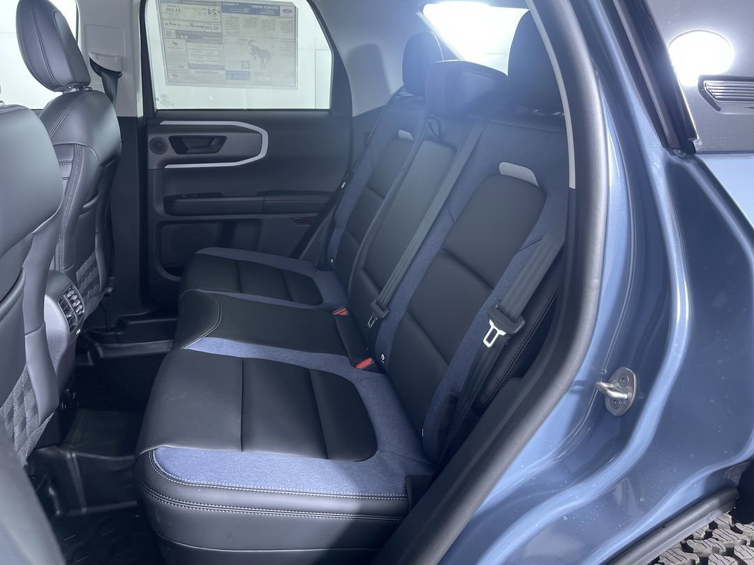 New 2025 Azure Gray Metallic Tri-Coat Ford Outer Banks image 23