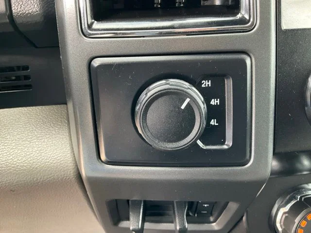 Used 2020 White Ford XLT image 14