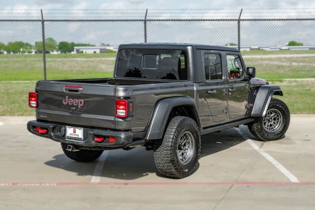 Used 2022 Gray Jeep Rubicon image 10
