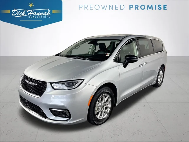 2024 Chrysler Pacifica Touring L