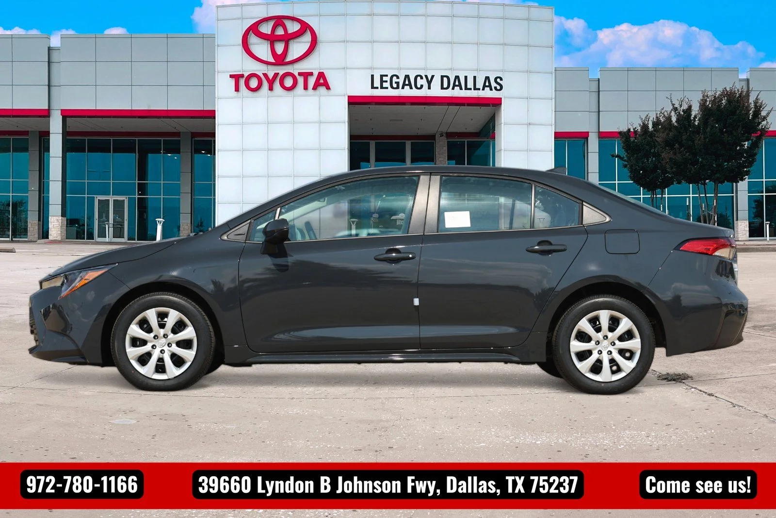 2026 Toyota Corolla LE - Photo 6