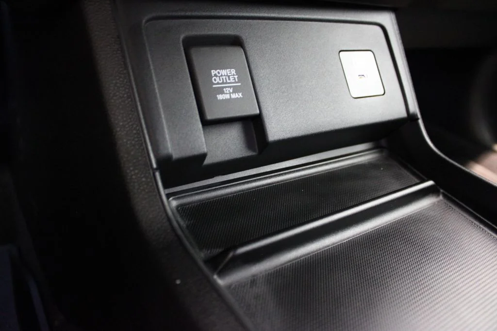 New 2026 Solar Silver Metallic Acura Technology Package image 18