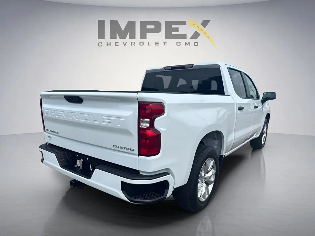 Used 2023 Summit White Chevrolet Custom image 5
