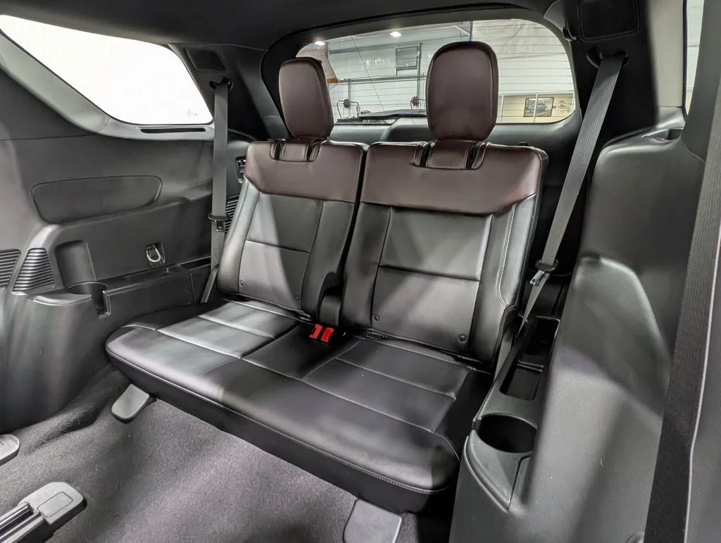 Certified Used 2023 Carbonized Gray Metallic Ford Platinum image 18