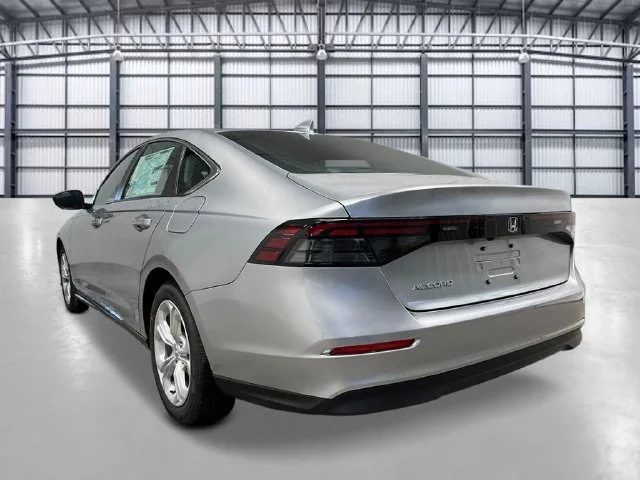 New 2026 Solar Silver Metallic Honda LX image 3
