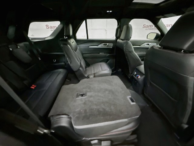 Used 2025 White Metallic Ford ST-Line image 30