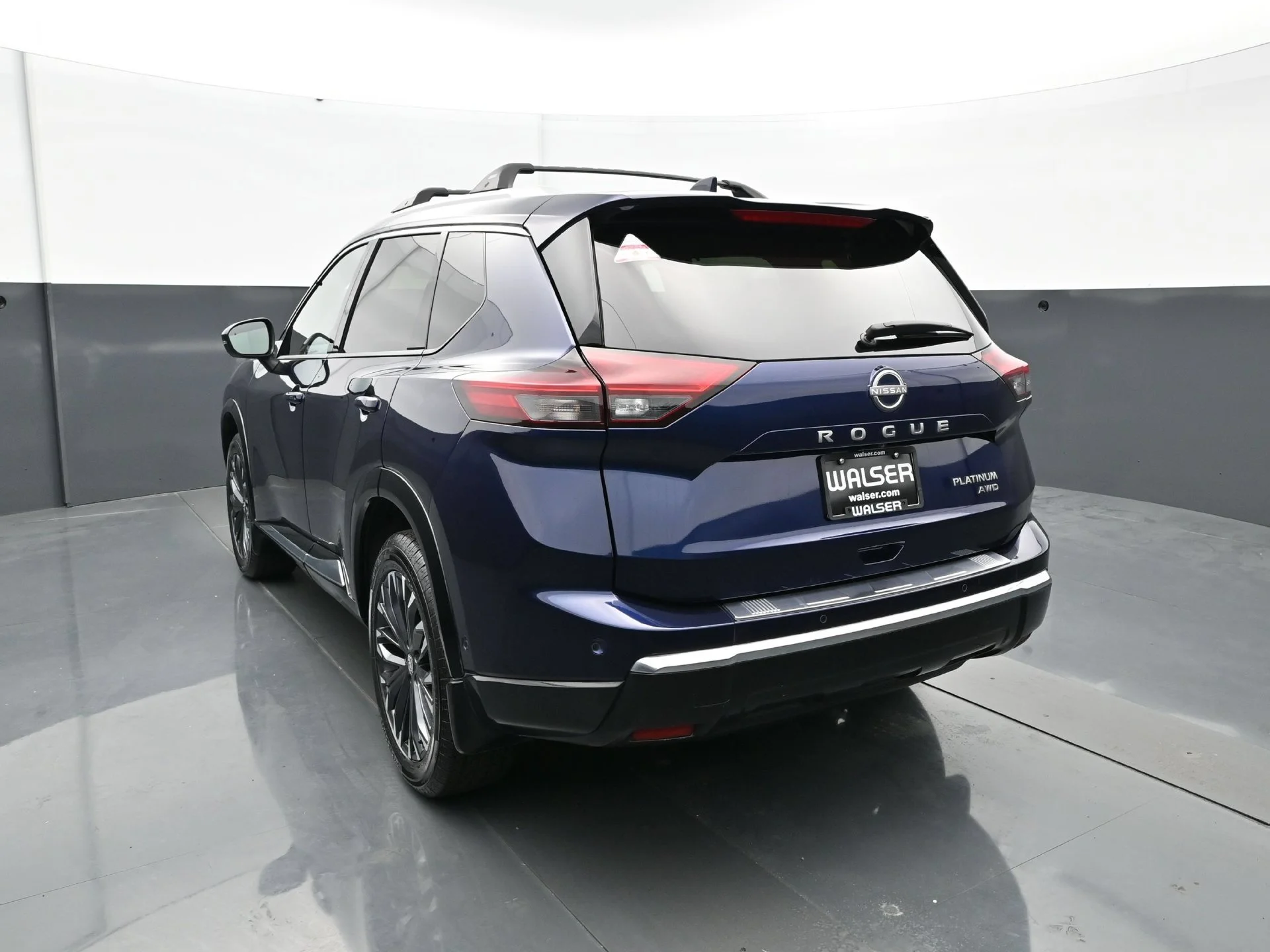 Used 2026 Deep Ocean Blue Pearl Nissan Platinum image 5