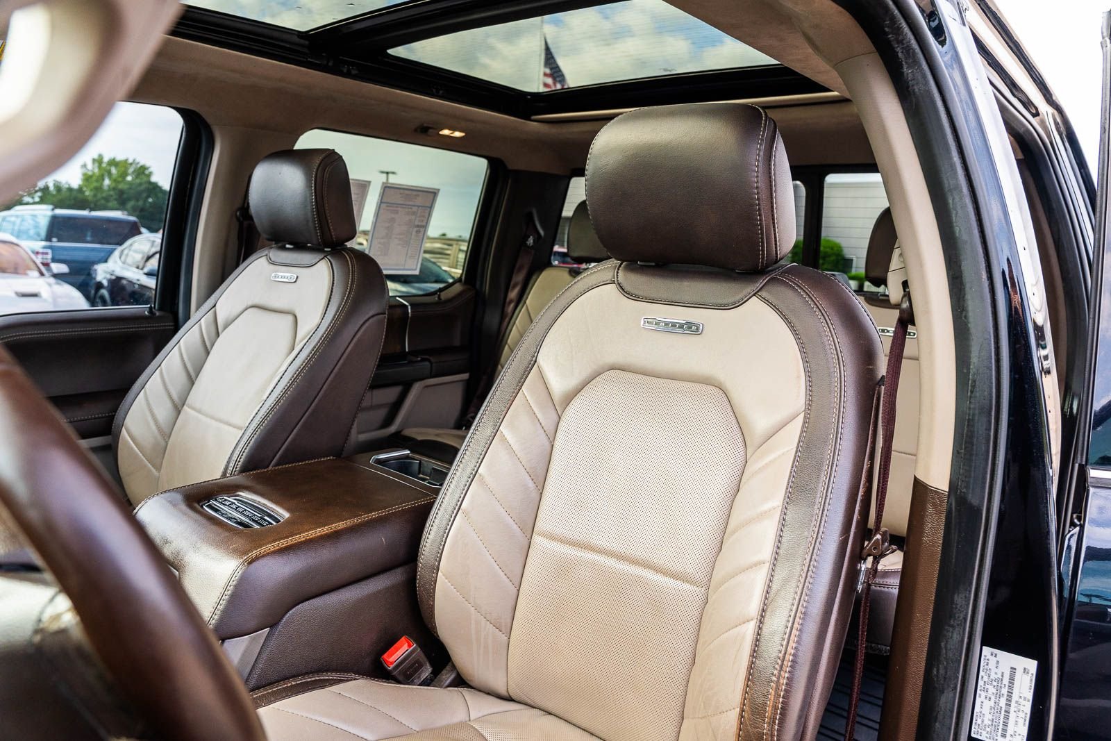 Used 2019 Black Ford Limited image 23