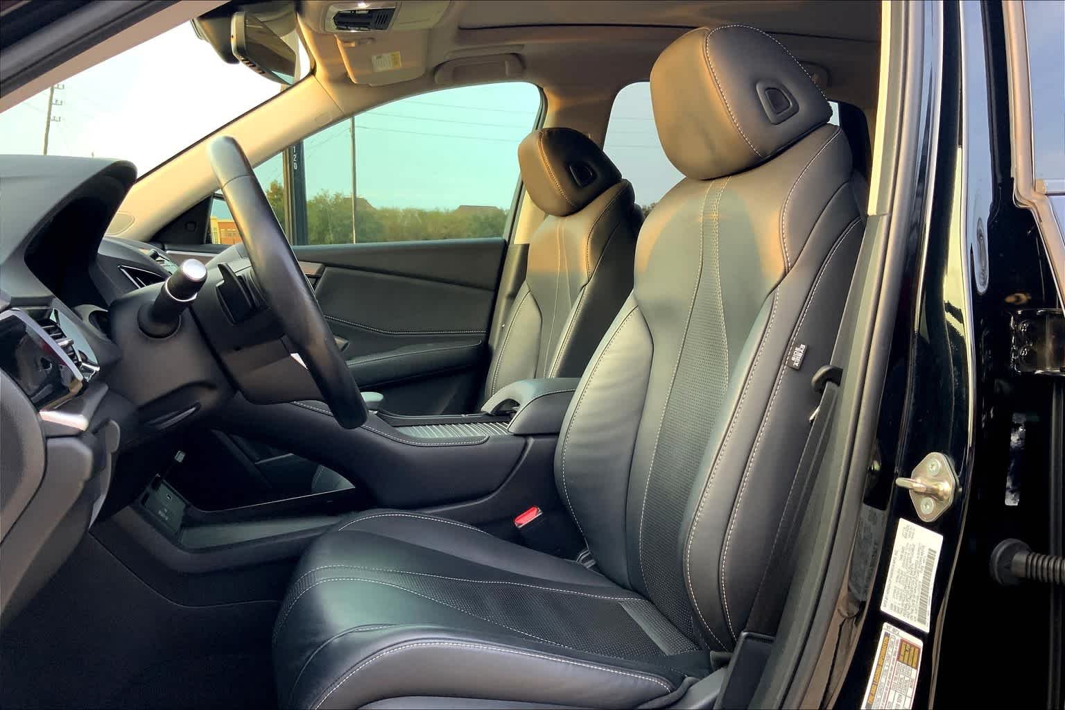 Used 2020 Majestic Black Pearl Acura w/Technology Pkg image 8