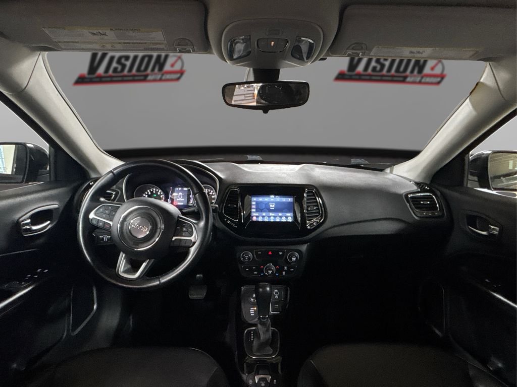Used 2020 Black Jeep Latitude image 25