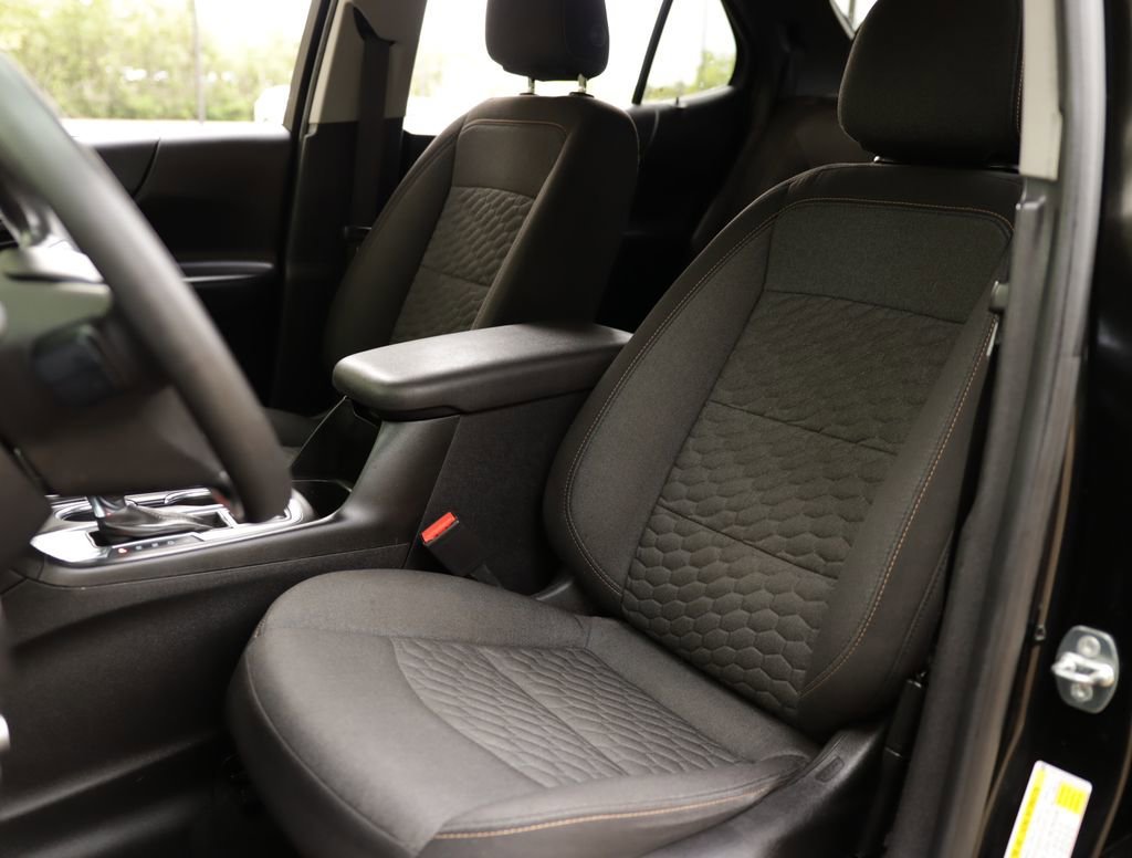 Used 2019 MOSAIC BLACK METALLIC Chevrolet LT image 20