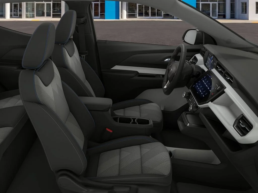 2027 Chevrolet Bolt LT - Photo 8