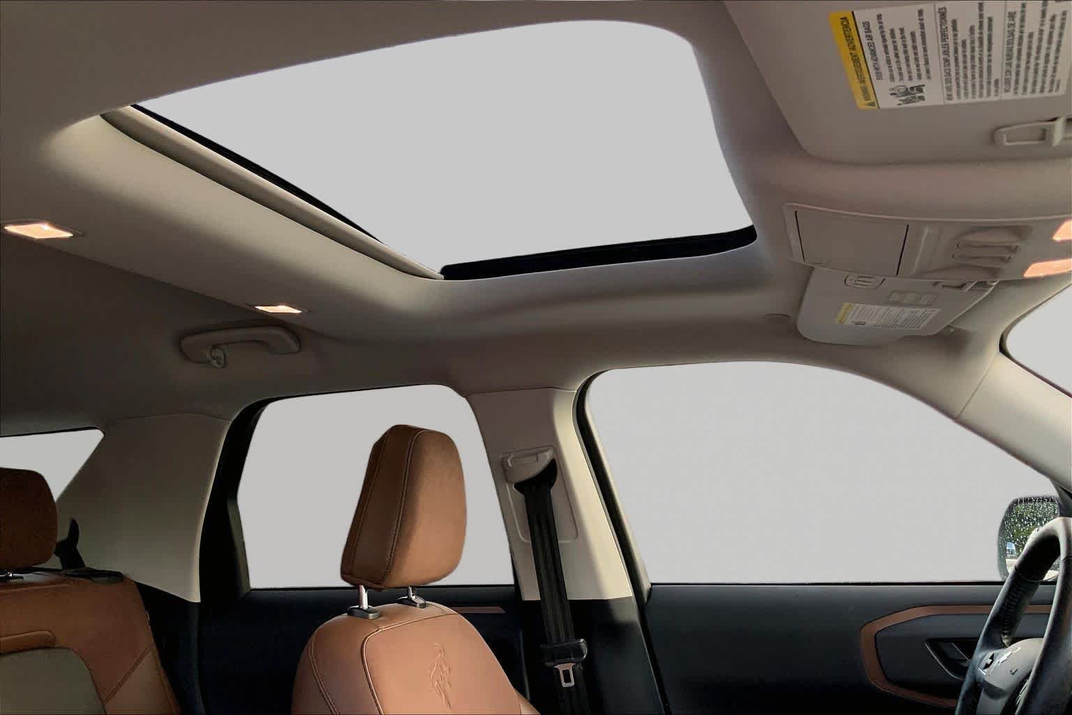 Used 2022 Cactus Grey Ford Badlands image 13