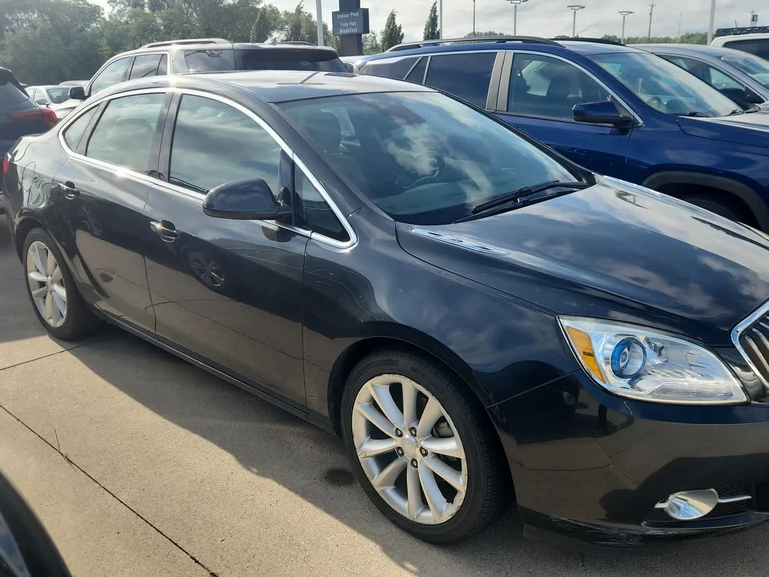 Used 2015 Smoky Gray Metallic Buick Convenience Group image 4