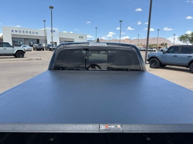 Certified Used 2022 Midnight Black Metallic Toyota SR5 image 34