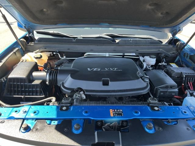 Used 2022 Blue Chevrolet LT image 18