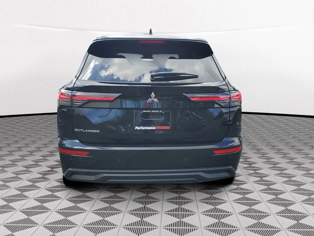 New 2026 Black Mitsubishi ES image 5