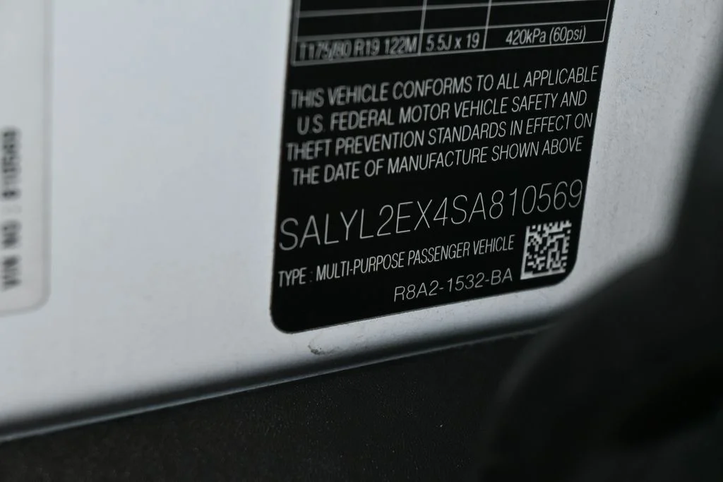 Used 2025 Gray Land Rover Dynamic SE image 15