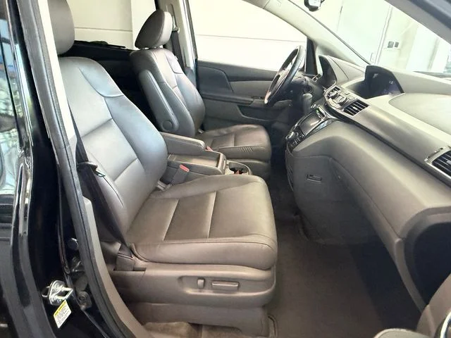 Used 2015 Black Honda  image 18
