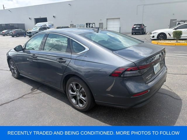 Used 2023 Gray Honda EX image 3